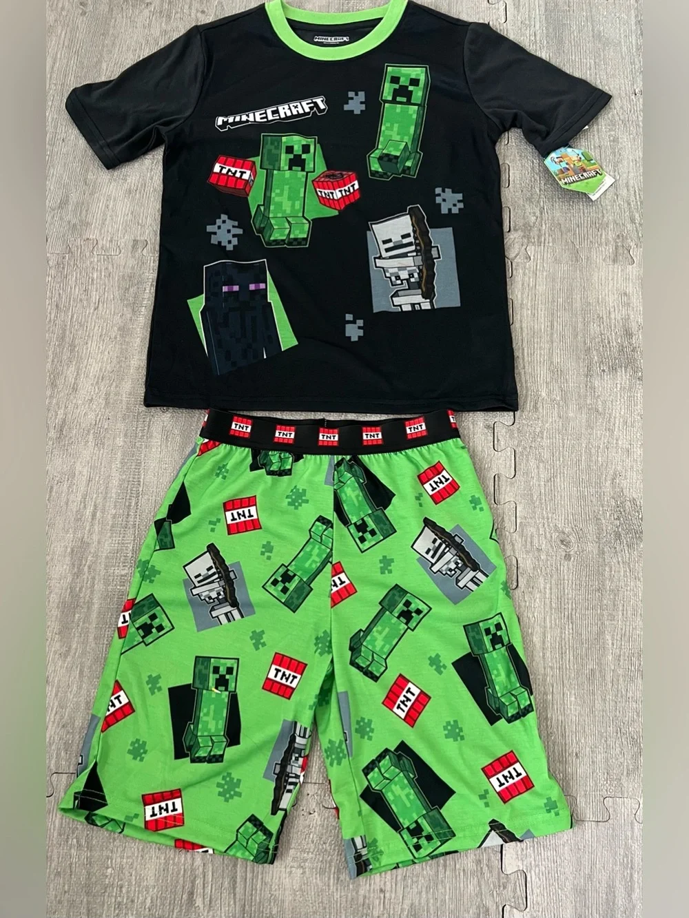 Minecraft Boys 2-Piece Pajama Set M (8) Black/Green Creeper Flame Resistant